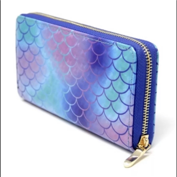 🧜🏻‍♀️ New / Hologram 3D Mermaid Scales Wallet💕 - Picture 1 of 3